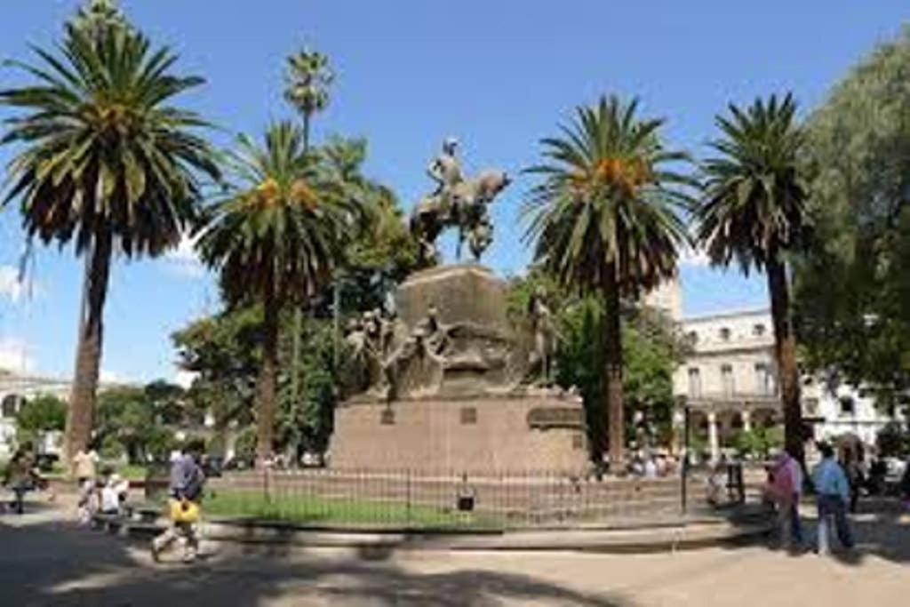 Casa Colonial En Salta Nueva Y Antiguaアパートメント エクステリア 写真