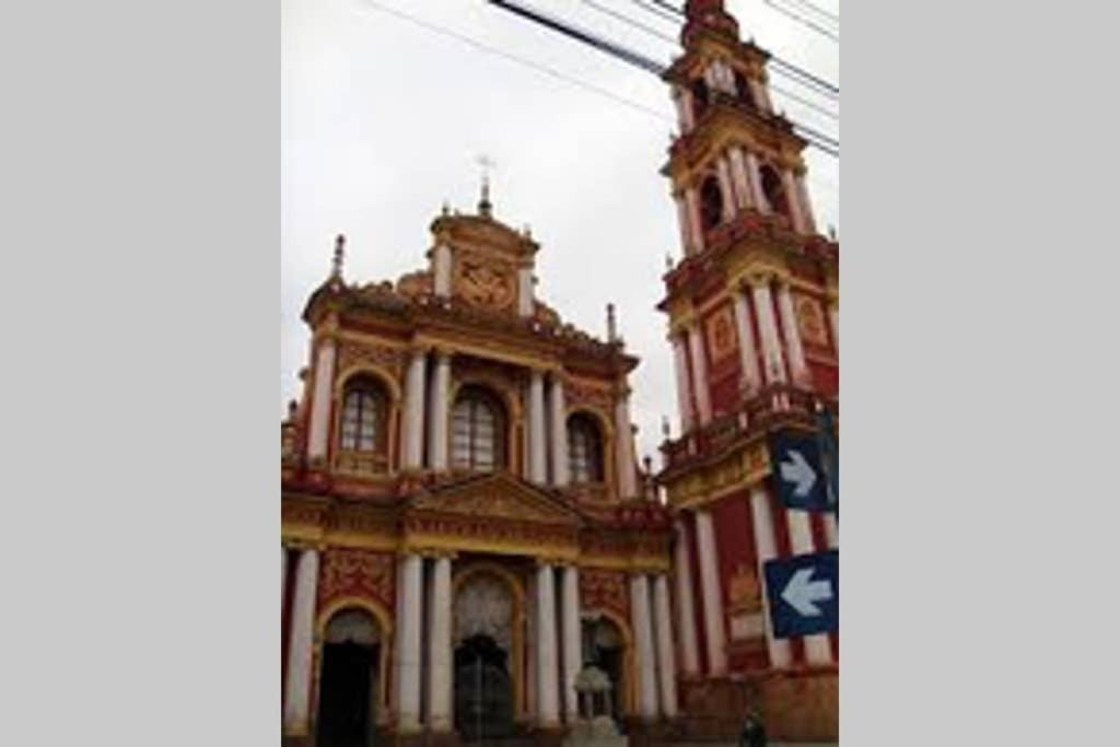 Casa Colonial En Salta Nueva Y Antiguaアパートメント エクステリア 写真